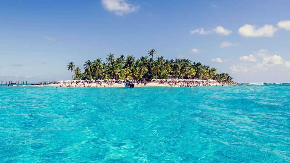The Caribbean island that calls Colombia a coloniser